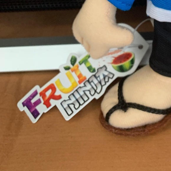 New Fruit Ninja plush toy half brick - Picture 3 of 4